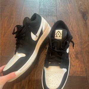 Jordan Black and White Men's Sneakers